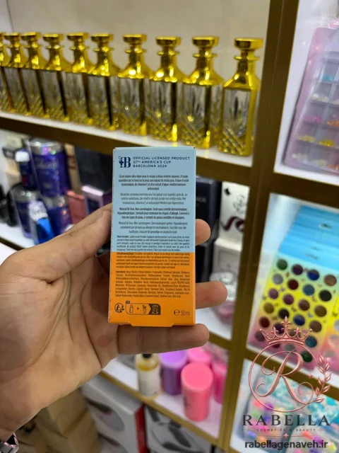 ضد آفتاب فیوژن واتر ایزدین SPF50 مدل Oil Control
